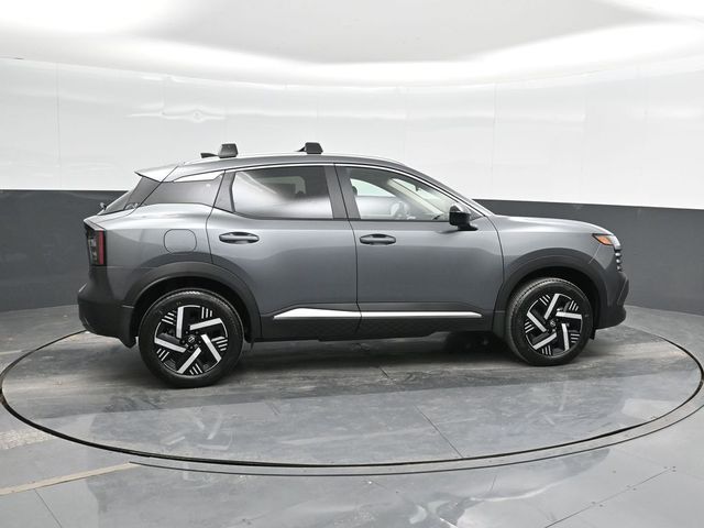 2026 Nissan Kicks SV photo 3