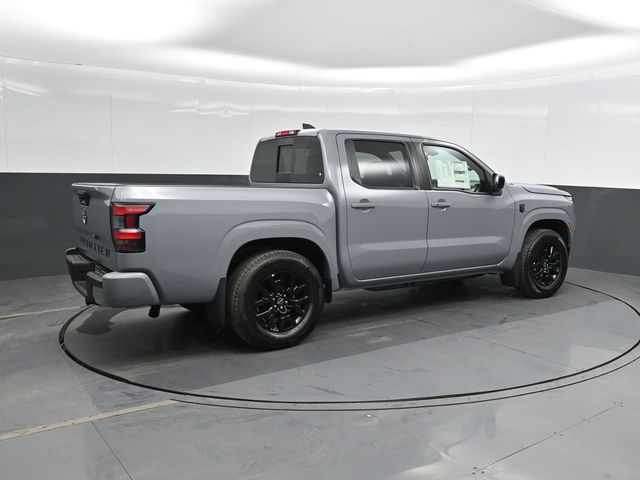 2026 Nissan Frontier SV photo 2