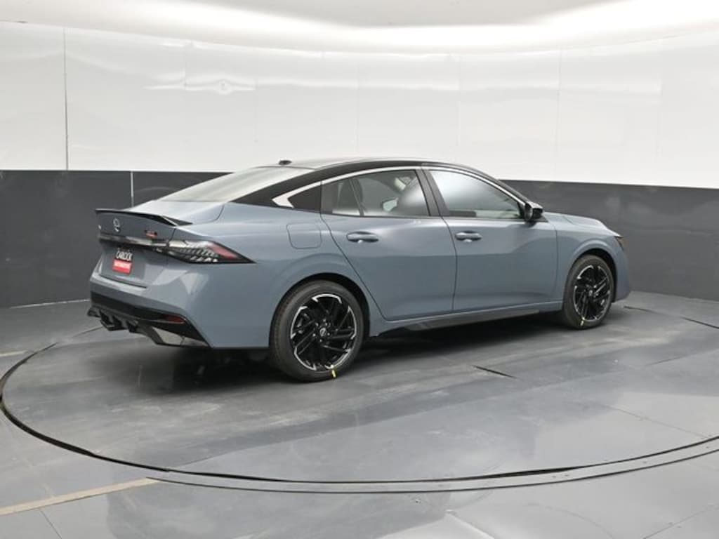 New 2027 Nissan Sentra SR Sedan