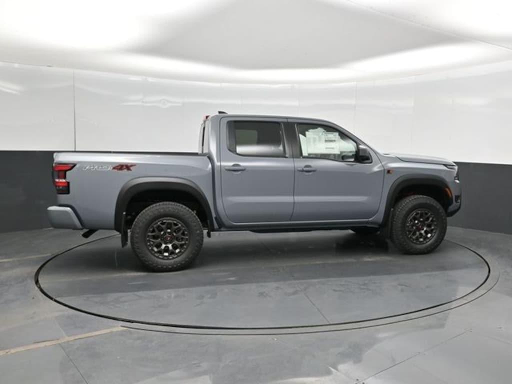New 2026 Nissan Frontier PRO-4X w/R Package Truck Crew Cab