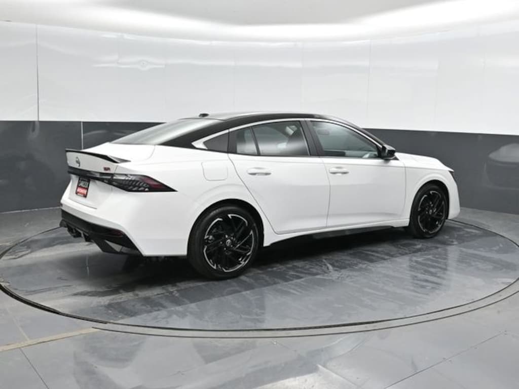 New 2026 Nissan Sentra SR Sedan