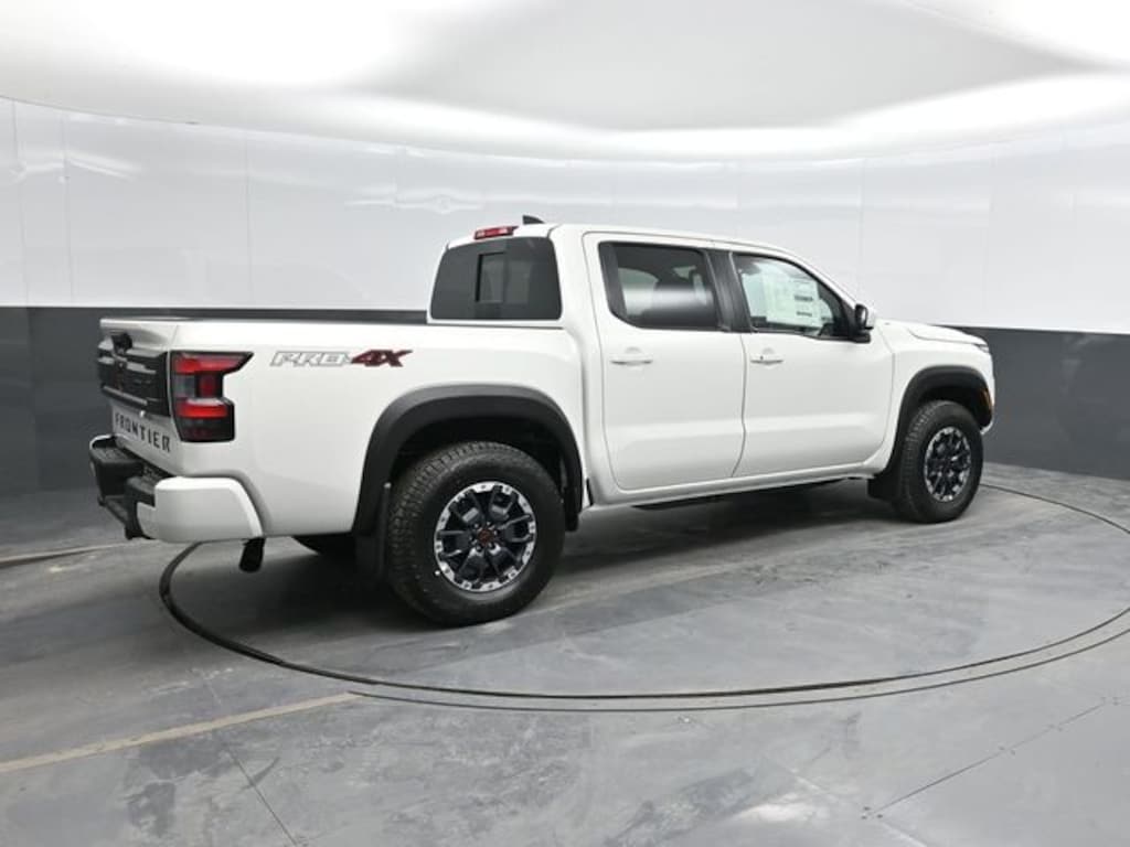 New 2025 Nissan Frontier PRO-4X Truck Crew Cab