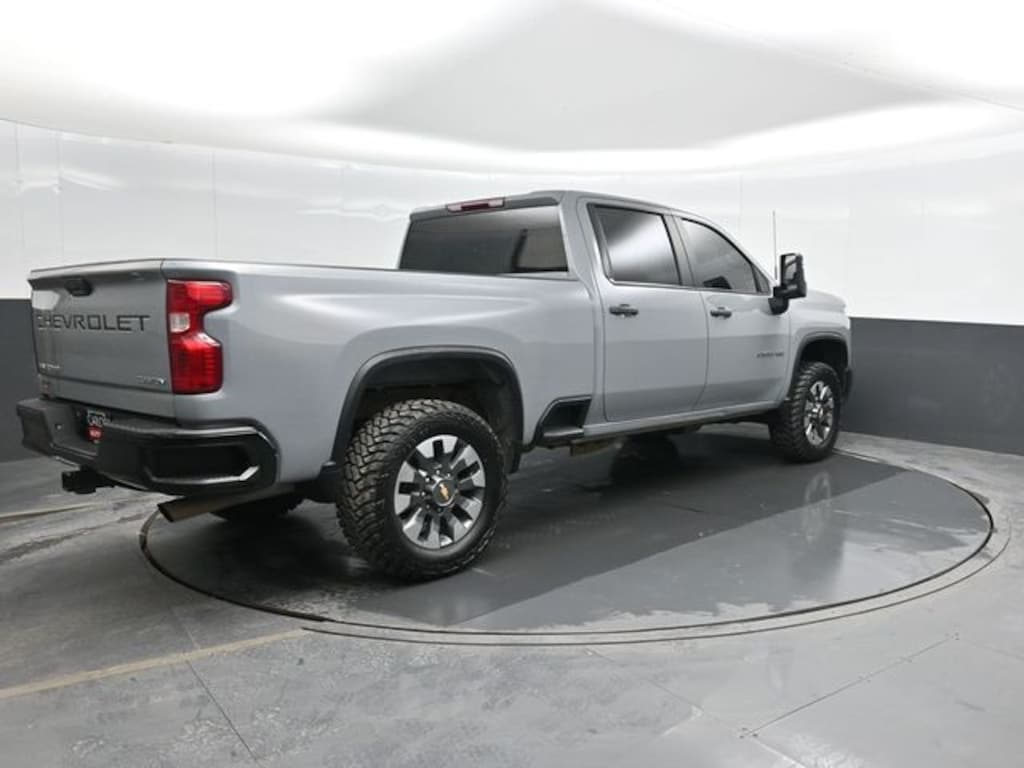 Used 2024 Chevrolet Silverado 2500 HD Custom Truck Crew Cab
