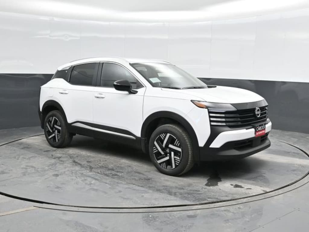 New 2026 Nissan Kicks SV SUV