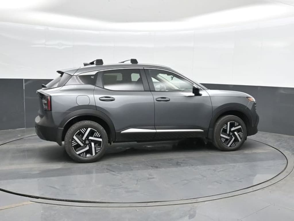 New 2026 Nissan Kicks SV SUV