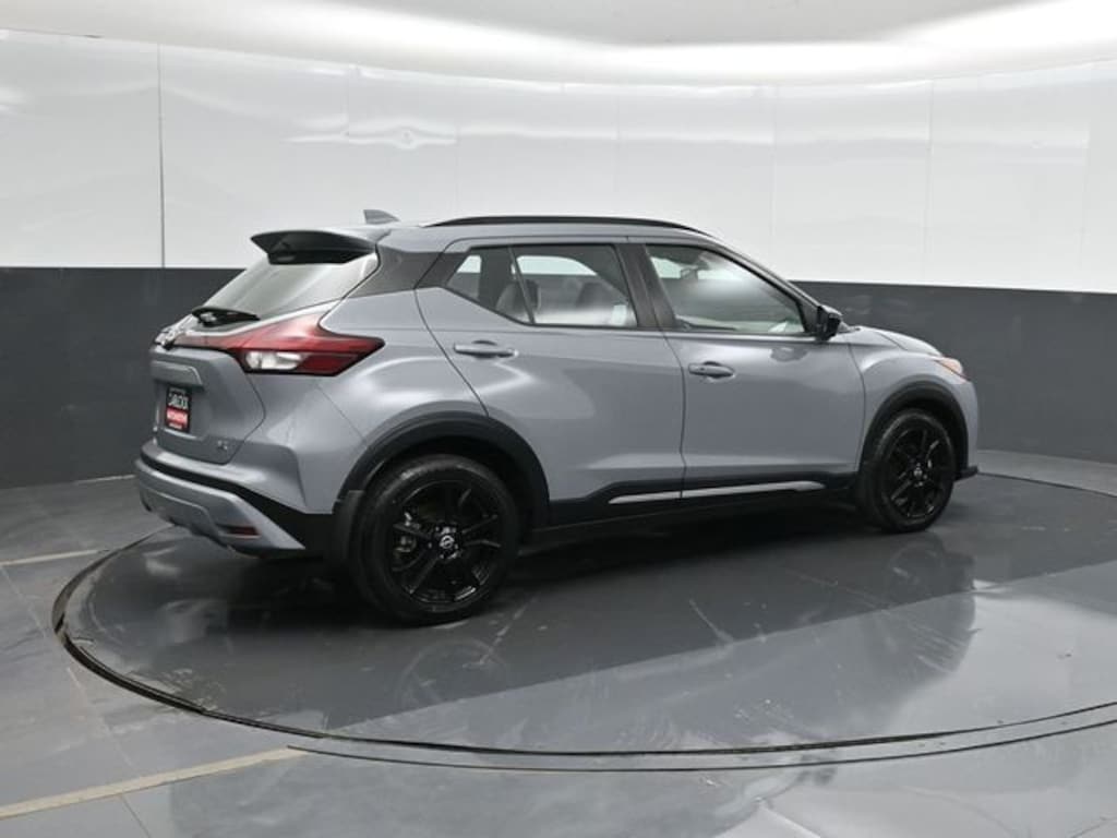 Used 2024 Nissan Kicks SR SUV