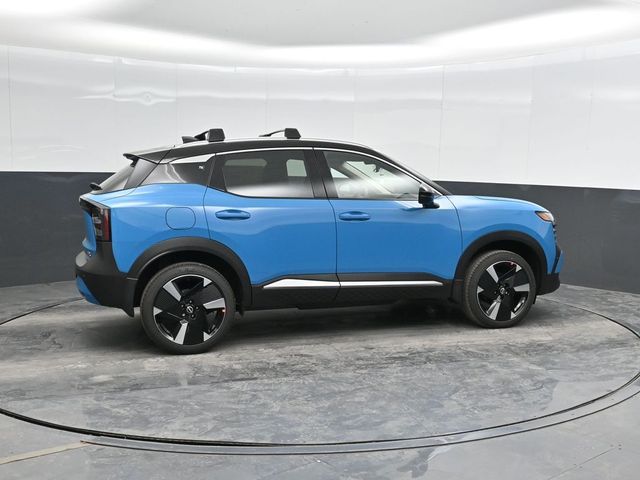 2026 Nissan Kicks SR photo 3