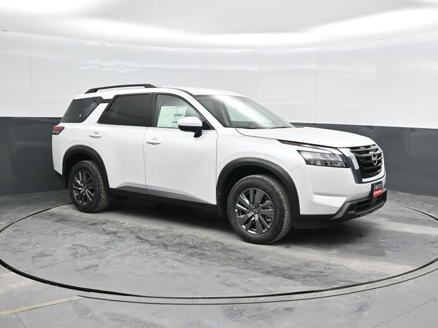 2025 Nissan Pathfinder SV photo 2