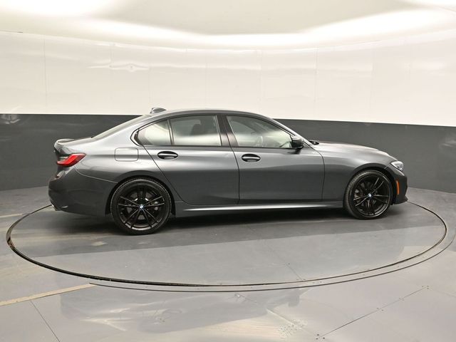 2022 Bmw 330i xDrive Sedan photo 3