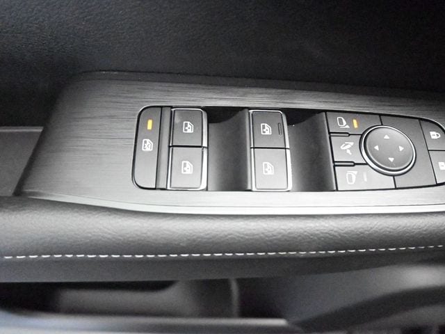 2025 Nissan Armada Platinum Reserve - Photo 24