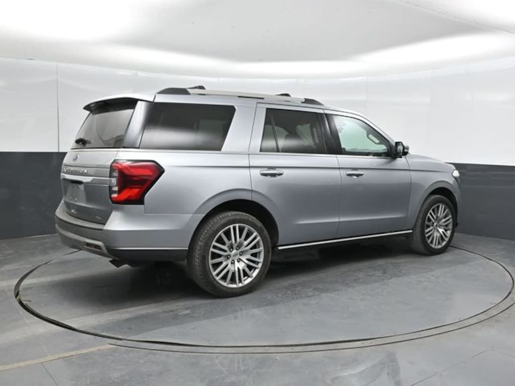 Used 2024 Ford Expedition Limited SUV