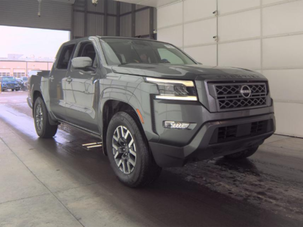 Used 2024 Nissan Frontier SL Truck Crew Cab