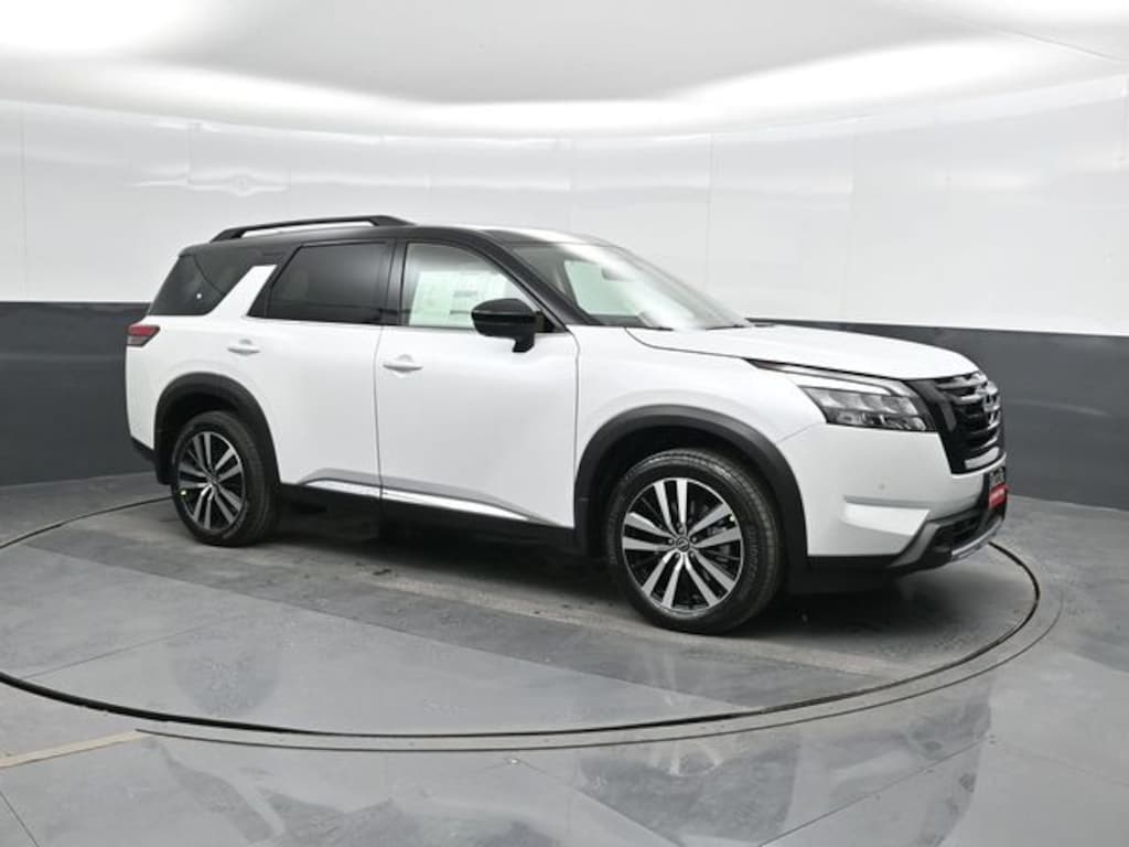 New 2025 Nissan Pathfinder Platinum SUV