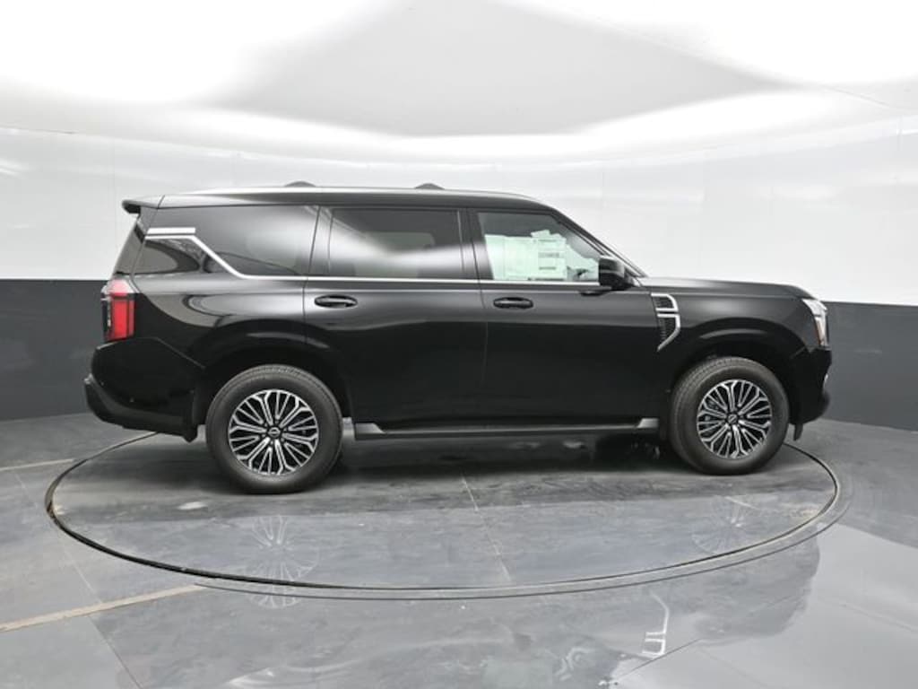 Used 2025 Nissan Armada Platinum SUV
