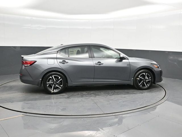 2025 Nissan Sentra SV photo 2