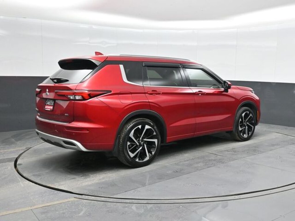 Used 2022 Mitsubishi Outlander SEL CUV