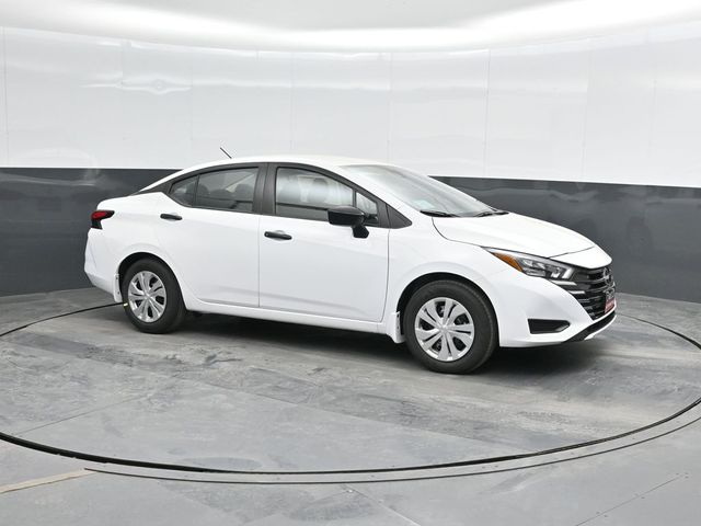 2025 Nissan Versa 1.6 S photo 4