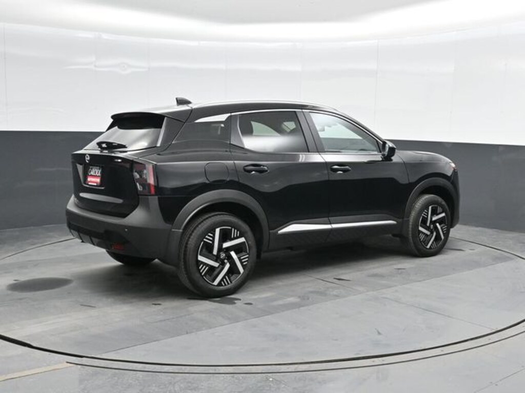 New 2026 Nissan Kicks SV SUV