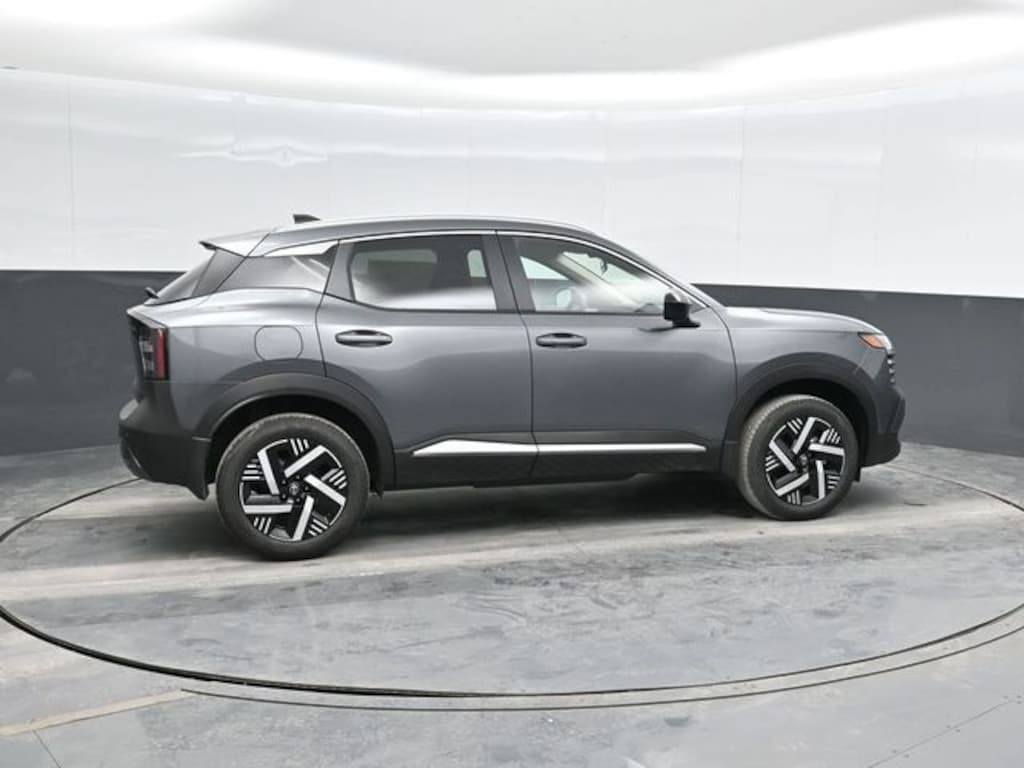 New 2026 Nissan Kicks SV SUV
