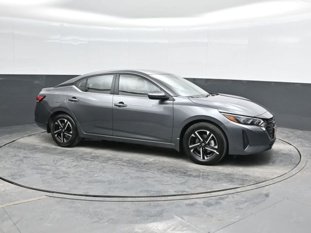 New 2025 Nissan Sentra SV Sedan