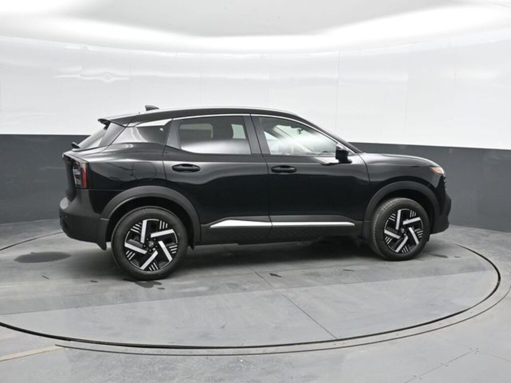 New 2026 Nissan Kicks SV SUV