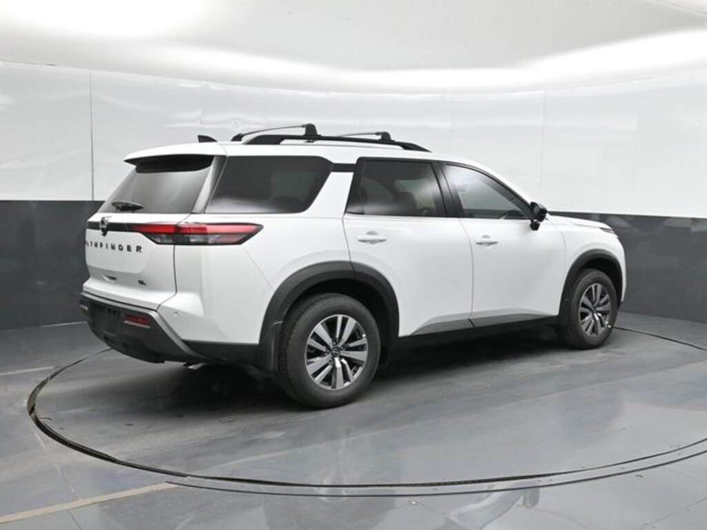 New 2026 Nissan Pathfinder SL SUV