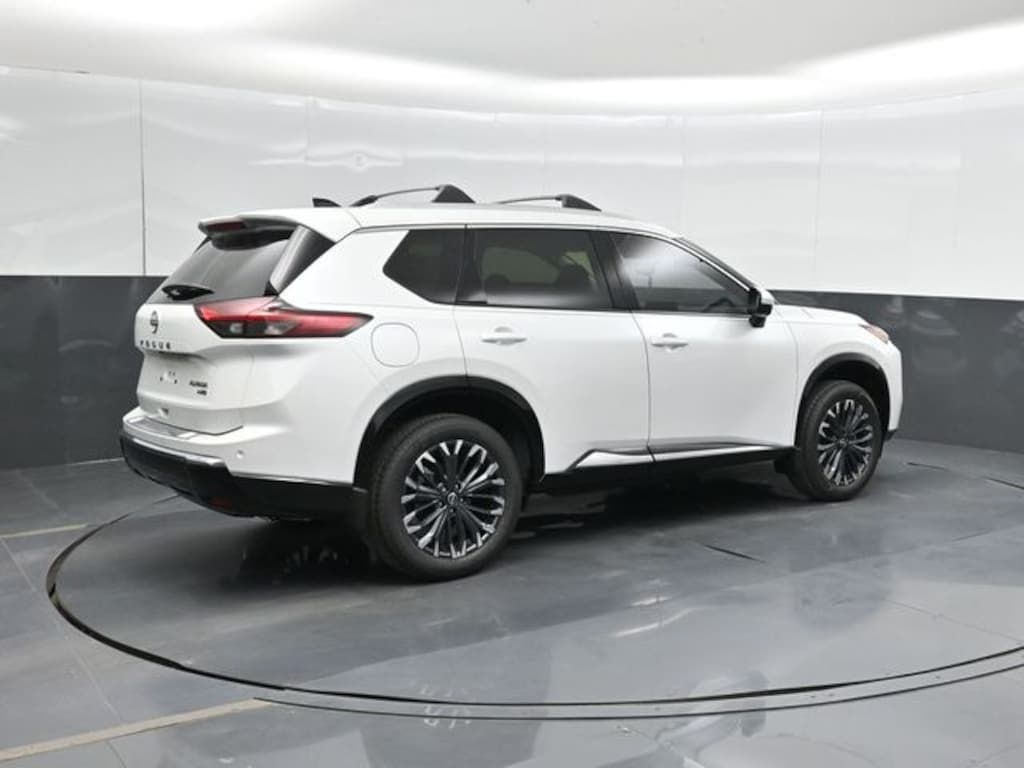 New 2026 Nissan Rogue Platinum SUV