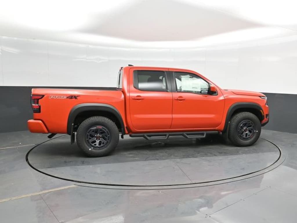 New 2025 Nissan Frontier PRO-4X Truck Crew Cab