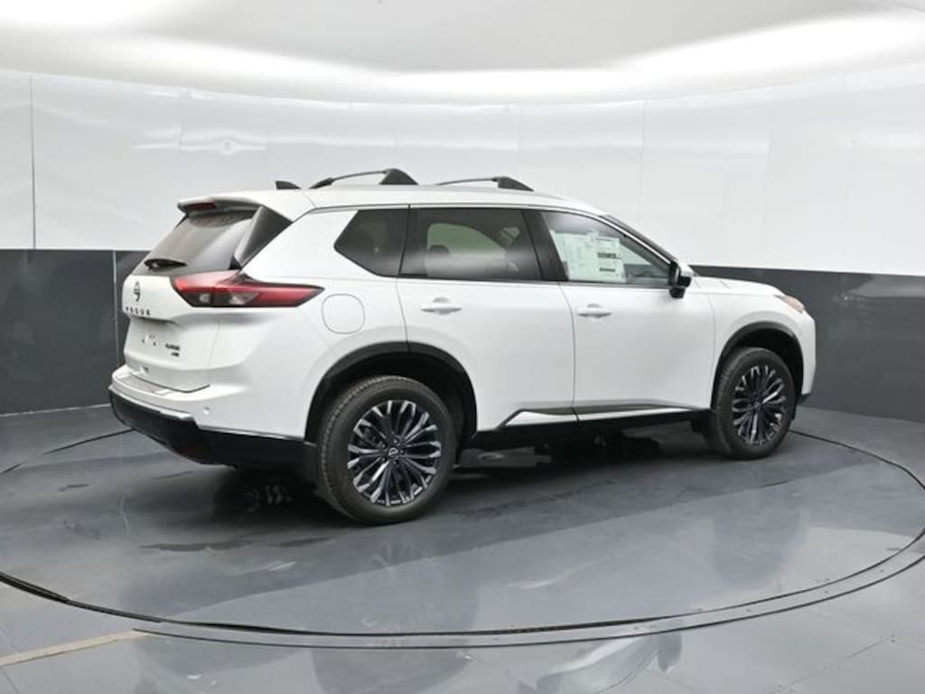 New 2026 Nissan Rogue Platinum SUV