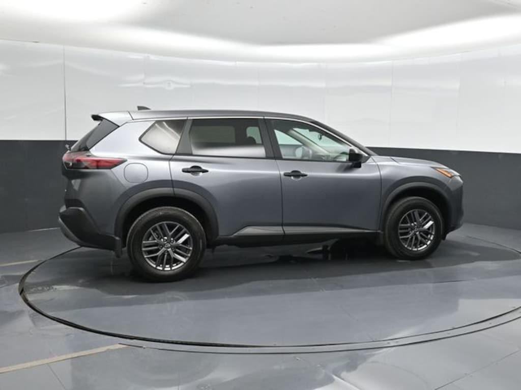 Used 2023 Nissan Rogue S SUV
