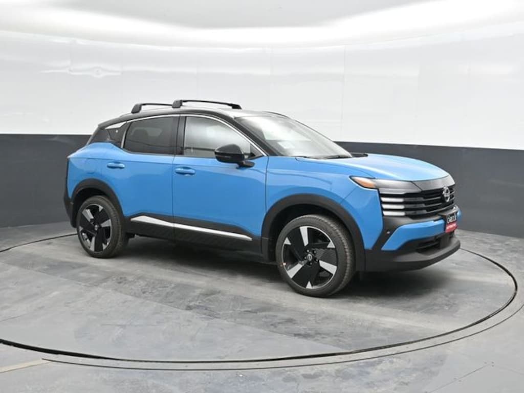 New 2026 Nissan Kicks SR SUV