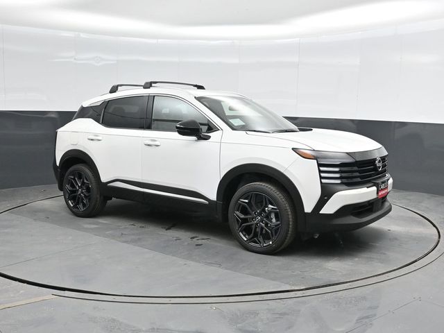 2026 Nissan Kicks SR photo 4