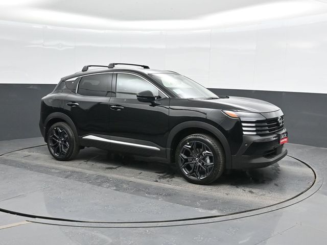 2026 Nissan Kicks SR photo 4