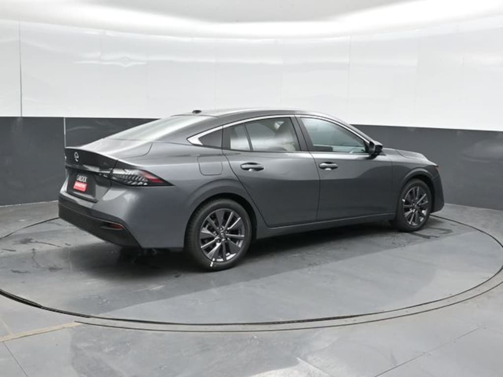 New 2026 Nissan Sentra SL Sedan