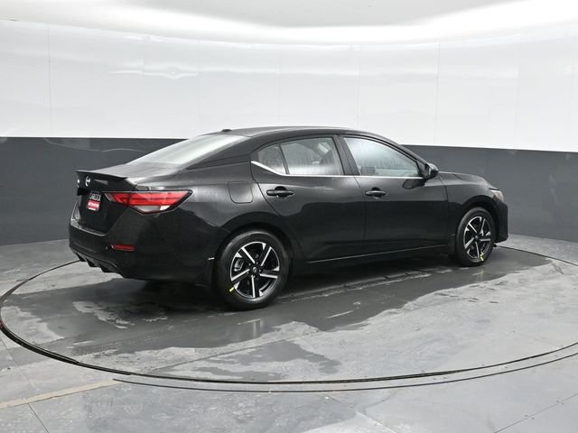 2025 Nissan Sentra SV photo 2
