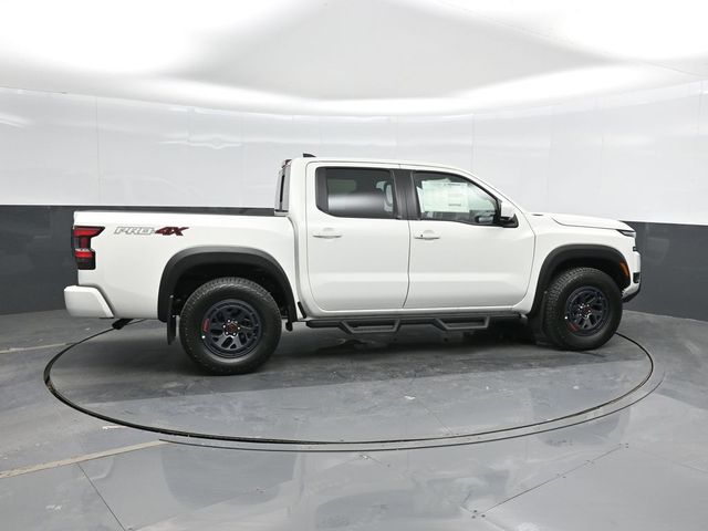 2025 Nissan Frontier PRO-4X photo 3