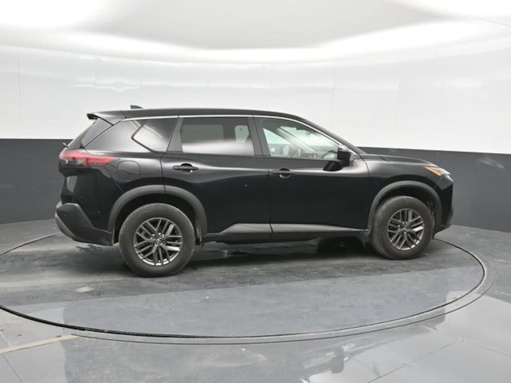 Used 2023 Nissan Rogue S SUV