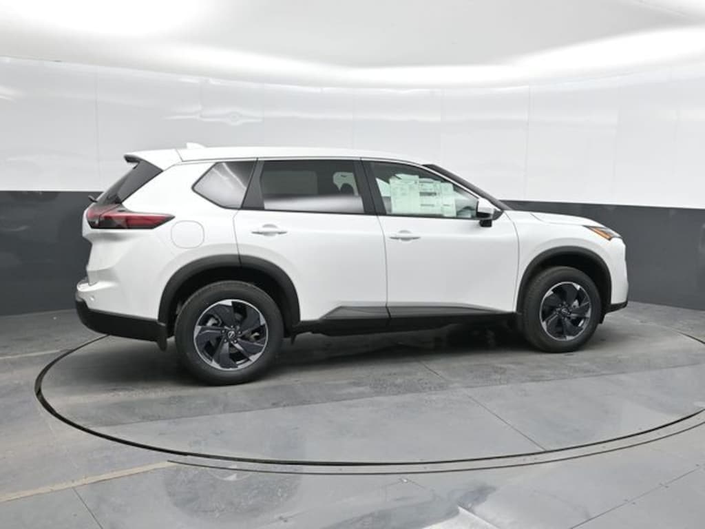 New 2026 Nissan Rogue SV SUV