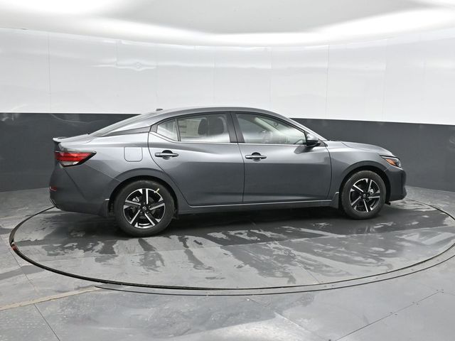 2025 Nissan Sentra SV photo 3