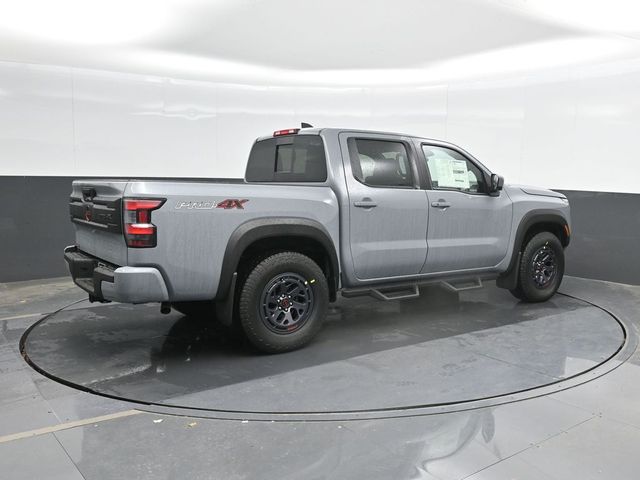 2025 Nissan Frontier PRO-4X photo 2