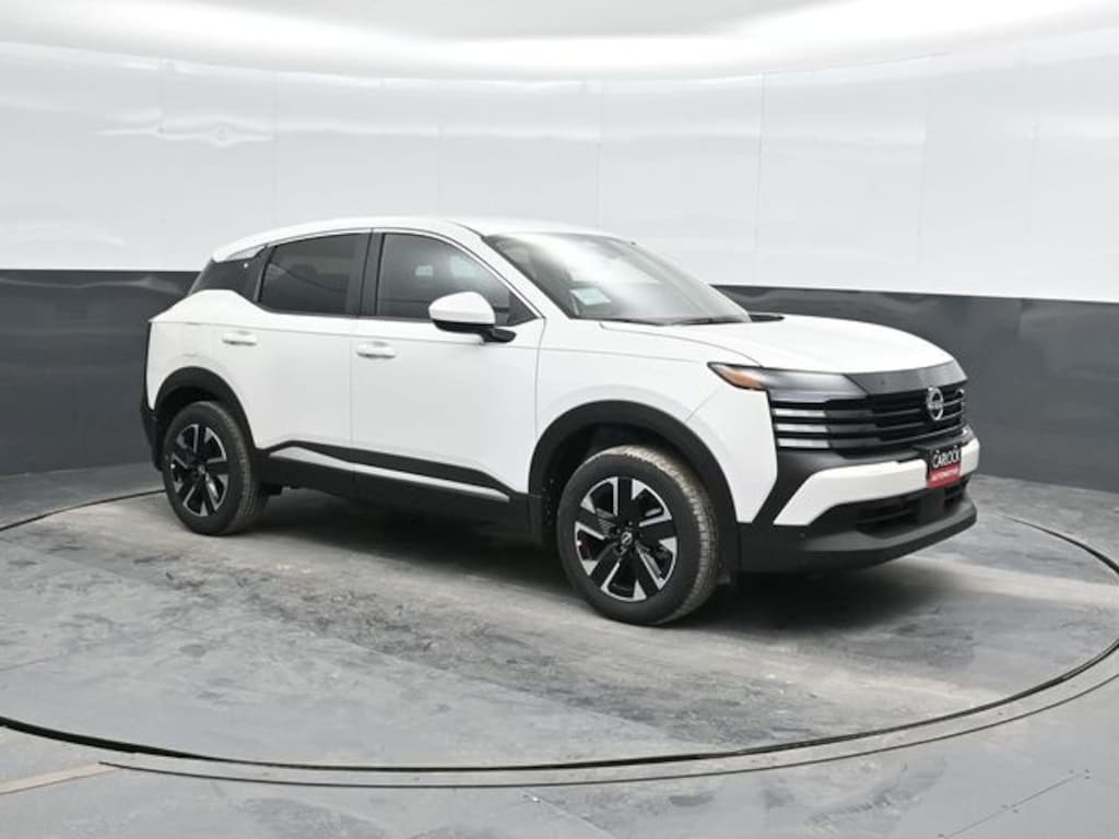 New 2025 Nissan Kicks SV SUV