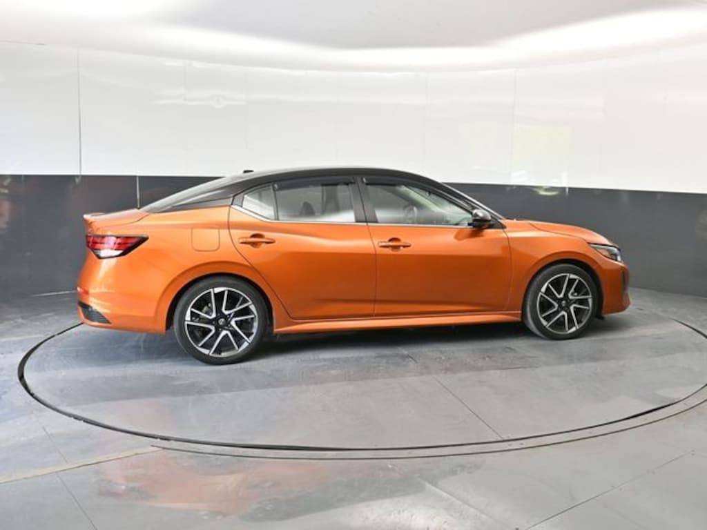 Used 2024 Nissan Sentra SR Sedan