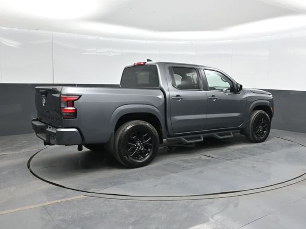 Used 2023 Nissan Frontier SV Truck Crew Cab