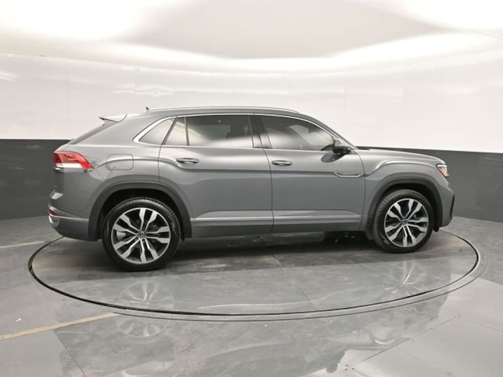 Used 2022 Volkswagen Atlas Cross Sport 3.6L V6 SEL Premium R-Line SUV