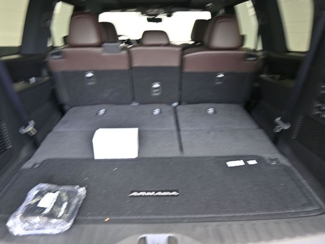 2025 Nissan Armada Platinum Reserve - Photo 29