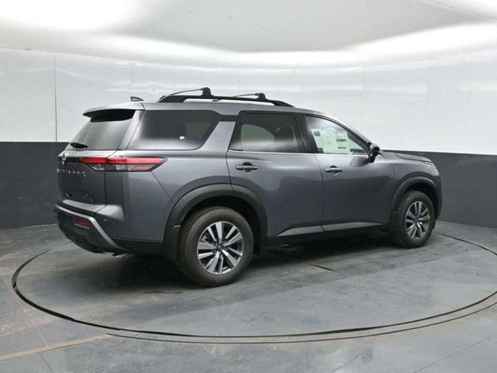 New 2026 Nissan Pathfinder SL SUV