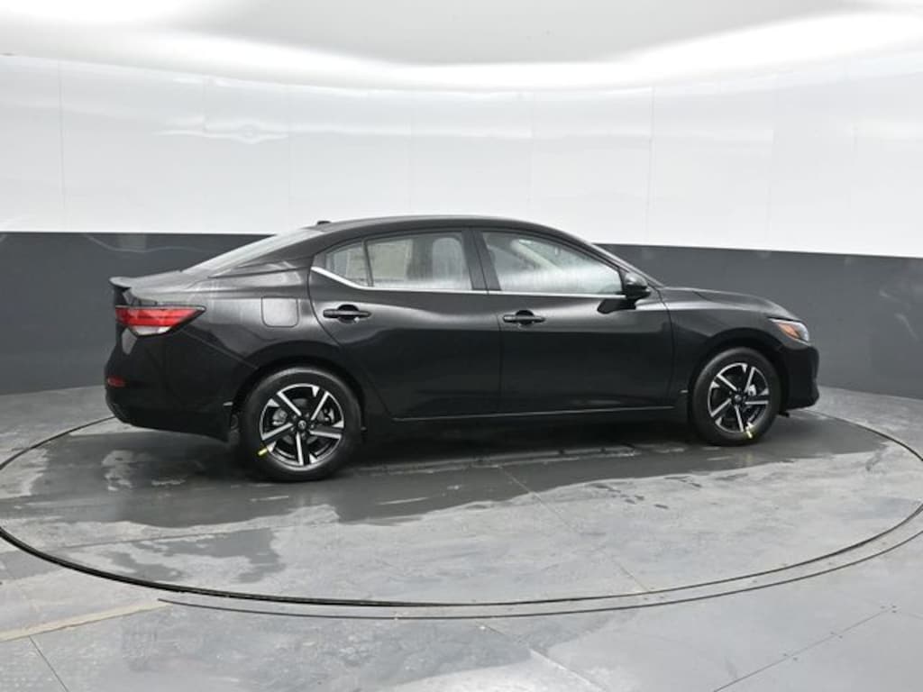New 2025 Nissan Sentra SV Sedan