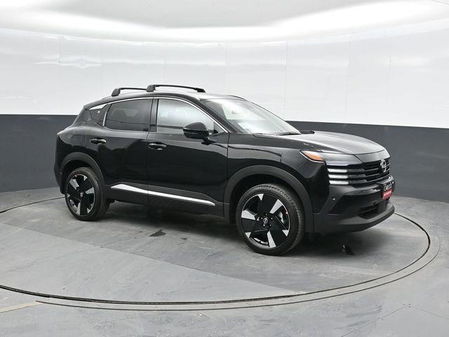 2026 Nissan Kicks SR photo 3