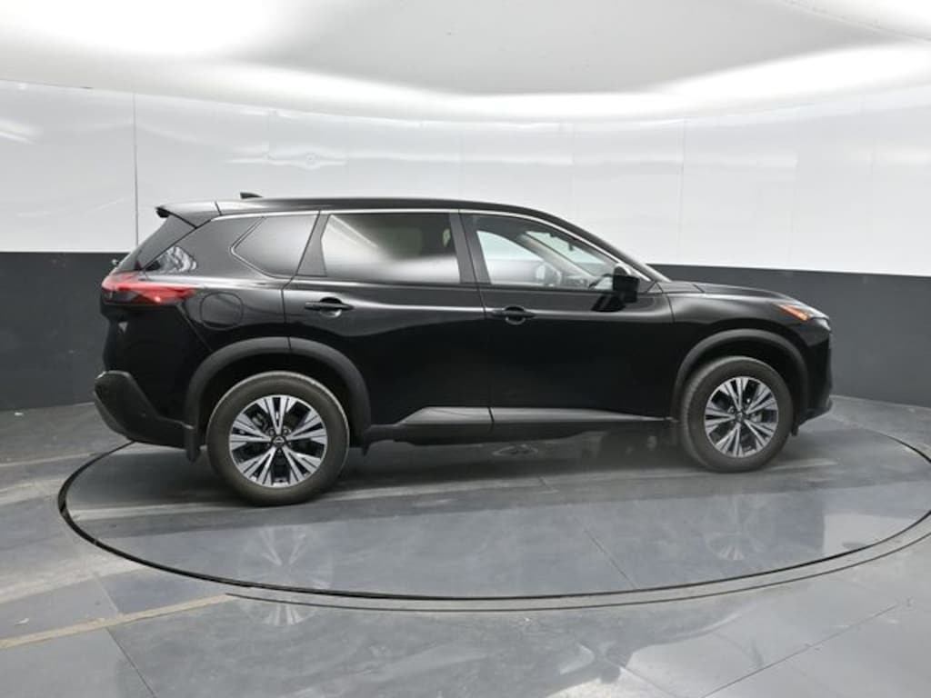 Used 2023 Nissan Rogue SV SUV