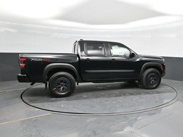 2025 Nissan Frontier PRO-4X photo 3